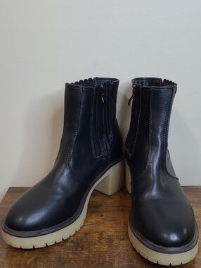 CCOCCI Black Ankle Boots with Chunky Lug Heel size 8.5